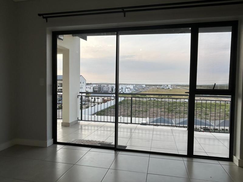 To Let 1 Bedroom Property for Rent in Sandown Western Cape